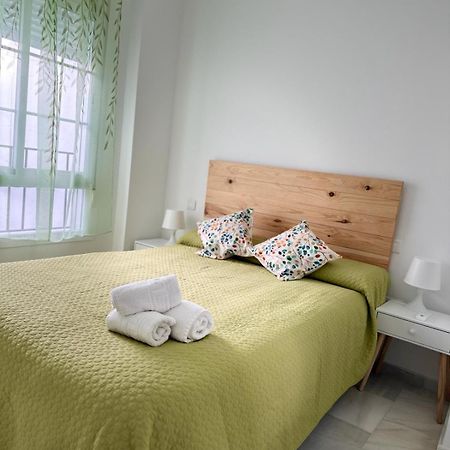 Apartamentos Don Diego La Carihuela Τορρεμολίνος Εξωτερικό φωτογραφία